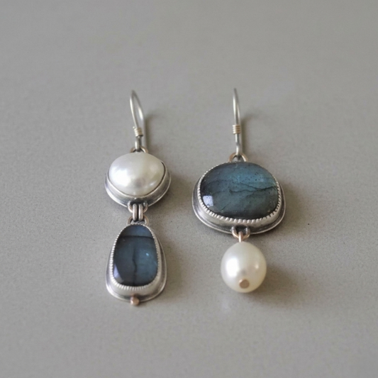 Luna | Asymmetrische Oorbellen met Parel en Natuursteen